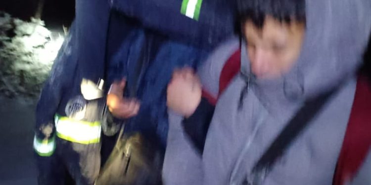 Seremi de Seguridad Pública coordina operativo de rescate de tres personas extraviadas en la precordillera