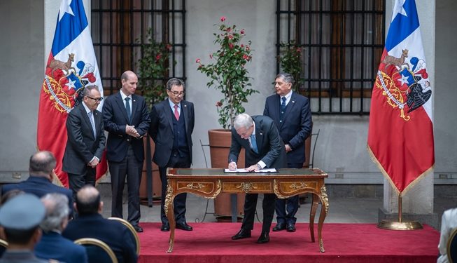 Presidente Kast firma proyecto de reforma constitucional en el marco de la ACOT y asegura: “Sin seguridad no hay libertad”