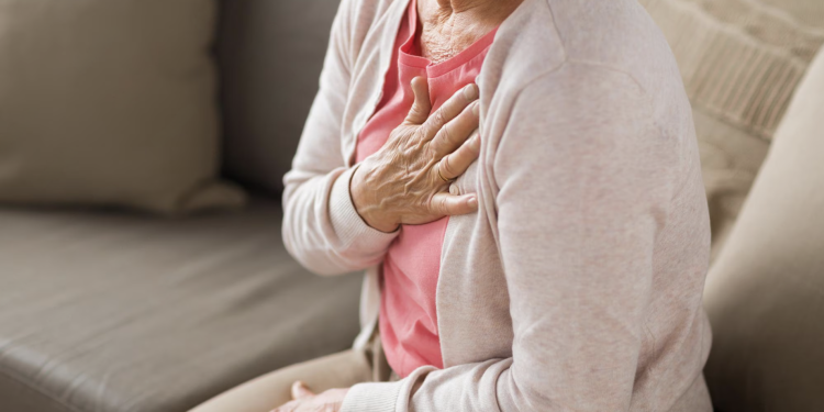 Infarto en mujeres: por qué sus señales son más difíciles de reconocer que en hombres
