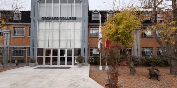 Corte Suprema ratifica actuar de Orchard College y confirma cancelación de matrícula tras proceso disciplinario