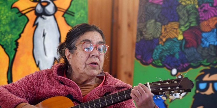 La Casa de la Cultura de Pelluhue sale al encuentro de las localidades con Mateadas Culturales