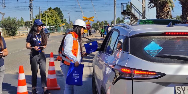 EFE fortalece su Plan Nacional de Seguridad y Educación Ferroviaria con 320 actividades en 10 regiones del país