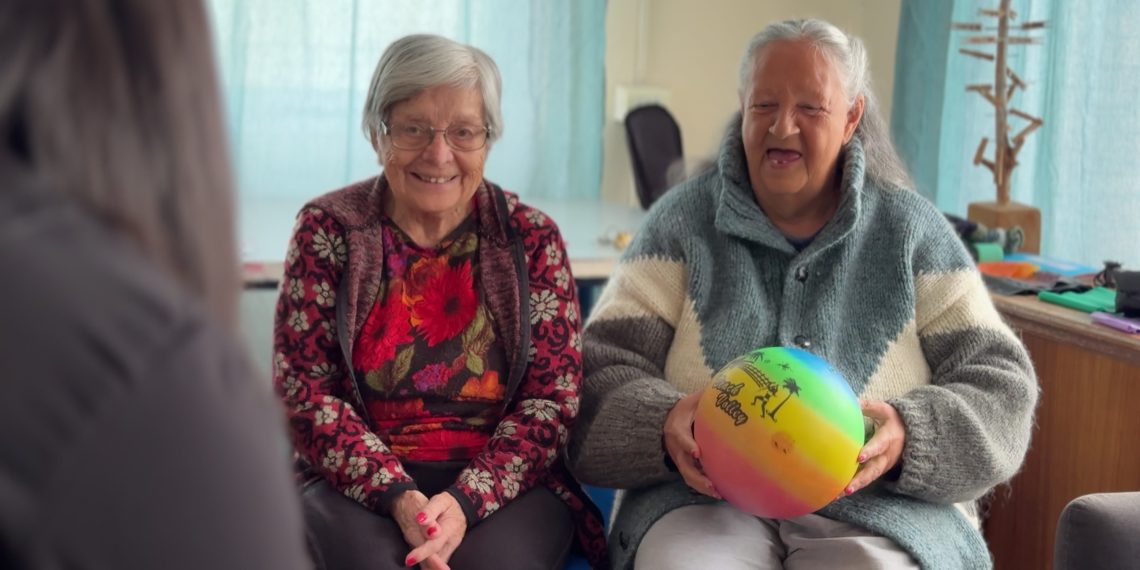 Desde 2028 habrá más mayores de 65 que menores de 15 en Chile: Fundación San Vicente de Paul lanza colecta nacional