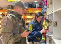 Cuatro sumarios sanitarios y siete personas denunciadas por la PDI en fiscalización a malls chinos en Curicó