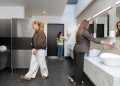 Día Mundial del Papel Higiénico: Tecnologías en baños permiten a las empresas reducir hasta un 40 % su gasto en papel