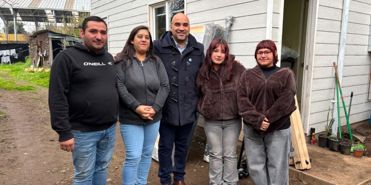 Convirtieron la casa en su hogar: familias de Molina mejoran sus viviendas gracias a Programa Habitabilidad