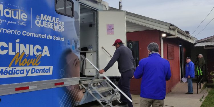 Rotary Club Talca acerca atención médica gratuita a la comunidad rural de Duao