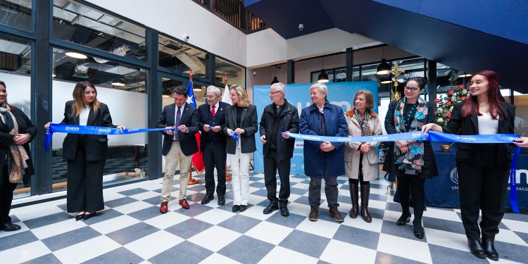 Autoridades del Maule acompañan la bendición y apertura del nuevo Campus Santa Mónica de la UCM