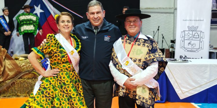 Campeonato Provincial de Curicó de Cueca del Adulto Mayor coronó a sus campeones