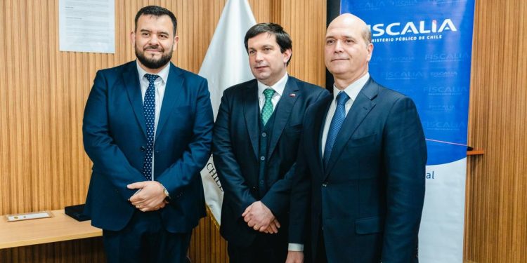 Delegado Prieto participa en asunción del nuevo Fiscal Regional del Maule