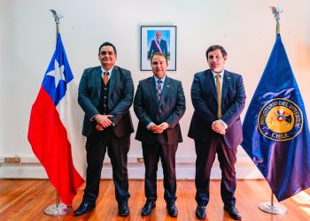 Director Nacional de Migraciones y Delegado Prieto refuerzan fiscalización y preparan nuevo sistema de visas para trabajadores temporeros en el Maule