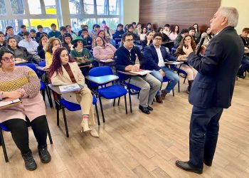 Estudiantes universitarios apoyarán gestión de emprendimientos FOSIS