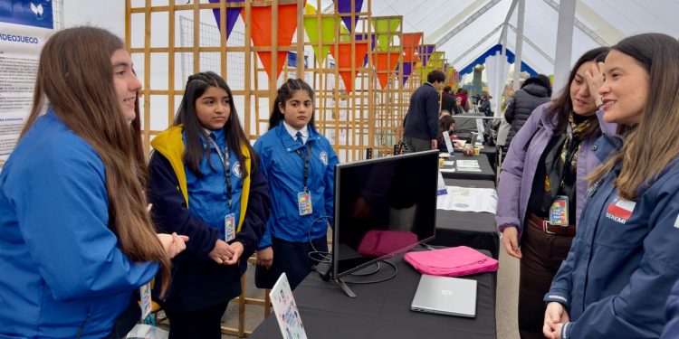 Abren licitación pública para producir el Festival de la Ciencia 2026 en la región del Maule.