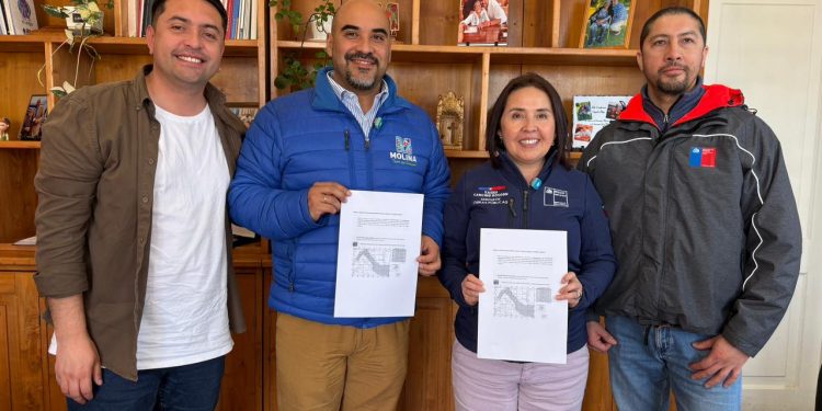Anuncian inversión de $450 millones para conservación y mejoramiento de caminos en Molina