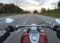 Alerta por hilo curado: Tips seguros y el accesorio clave para motociclistas que ayuda a evitar accidentes en Fiestas Patrias 