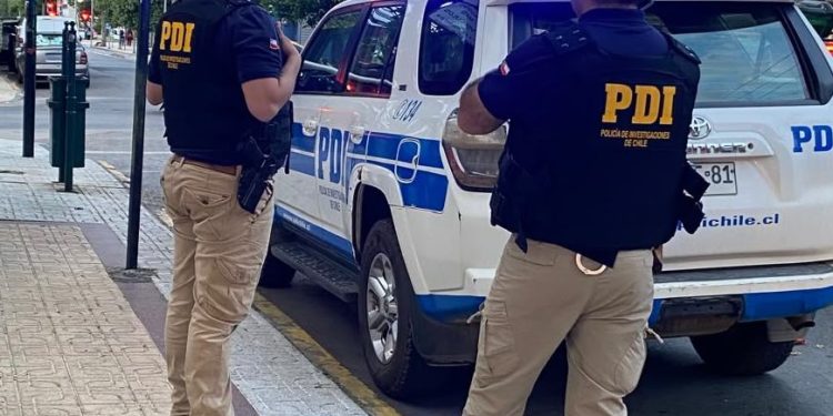 5 kilos de cocaína son incautados en procedimiento carretero que terminó con dos detenidos