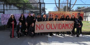 Mujeres vestidas de negro marcharon en Talca: “Los derechos humanos no dependen del gobierno de turno”