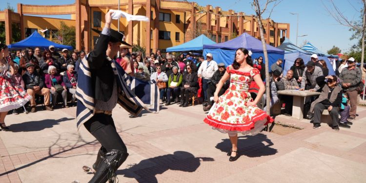 Ramadas Móviles comenzaron su recorrido llevando las tradiciones de Fiestas Patrias a los barrios de Talca