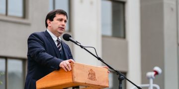 A seis meses de Gobierno, delegado Prieto destaca avances en salud: Maule lidera vacunación y alcanza 98% en primera fase del Plan Oncológico