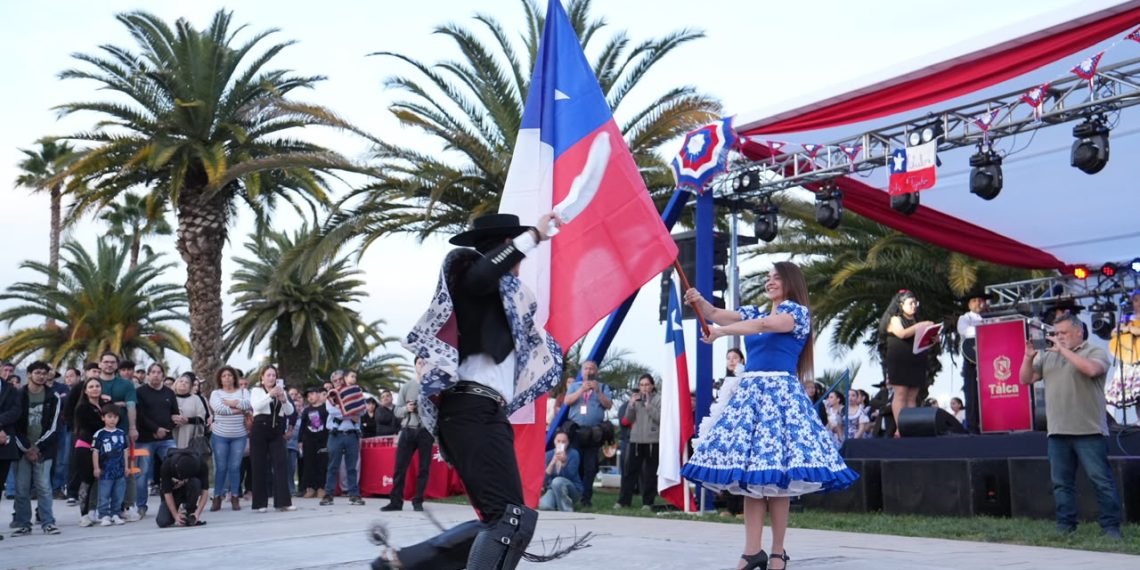 Fiesta de la Chilenidad 2026 fue inaugurada en Parque Río Claro con más de 100 emprendedores y una amplia oferta familiar