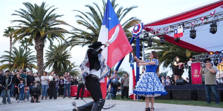 Fiesta de la Chilenidad 2026 fue inaugurada en Parque Río Claro con más de 100 emprendedores y una amplia oferta familiar