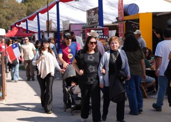 Balance positivo: Fiesta de la Chilenidad de Talca culmina con buena recepción de emprendedores y público asistente