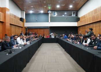 ¡Apoyo transversal! Gobernador Álvarez-Salamanca lidera respaldo para evitar eventual rebaja del presupuesto regional 2027