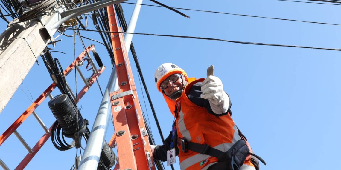 “Chao Cables” llega al Maule: 4.916 puntos de retiro de escombros aéreos en las 30 comunas de la región