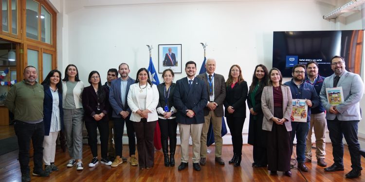 Constituyen Mesa Regional “Chile Renace” para abordar la baja natalidad en la Región del Maule