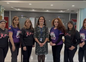 Hospital Regional de Talca y mujeres sobrevivientes de cáncer de mama impulsan campaña de prevención