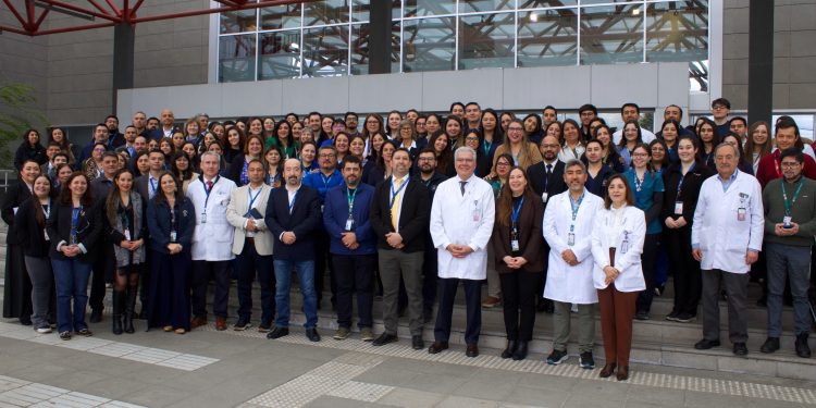 Hospital de Curicó conmemora su 163° aniversario con foco en la consolidación oncológica y la vanguardia tecnológica