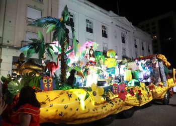Fiesta de la Primavera realizó gran Gala y se prepara para su cierre con desfile de carros alegóricos y comparsas 