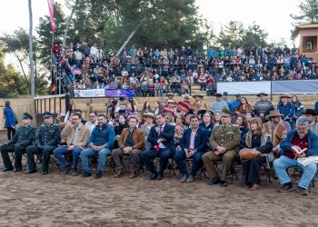 Tras 63 años de espera: Inauguran nueva medialuna municipal en Linares