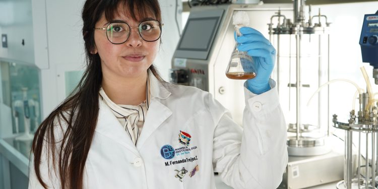 UCM impulsa innovación para transformar residuos agrofrutícolas en bioetanol