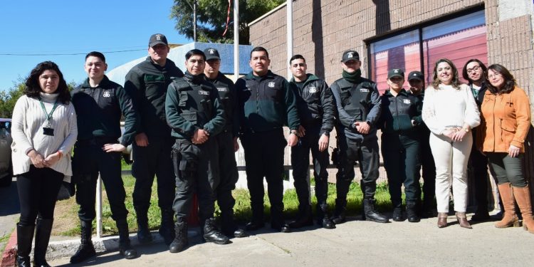 Dupla psicosocial de Gendarmería recorre unidades penales del Maule para acompañar y fortalecer el trabajo de los centinelas