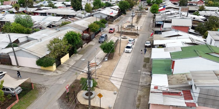 Municipalidad de Talca inaugura renovado bandejón Cancha Rayada y recupera más de 1.740 m² de espacio público