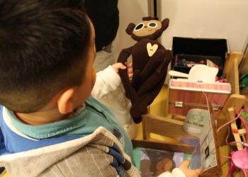 Hospital Regional de Talca: nuevo kit para apoyar a hermanos de niños con cáncer