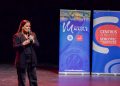 Pía Yovanovic cautivó al público de Constitución con su charla “Atrévete a comunicar”