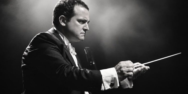 Pedro-Pablo Prudencio debuta con la Orquesta Clásica del Maule en un concierto íntegramente de cuerdas