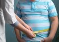 OMS alerta por alza de obesidad infantil: cómo reconocer y actuar cuando un niño está sufriendo emocionalmente