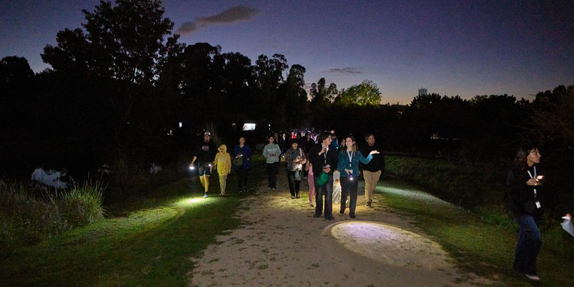 Jardín Botánico UTalca celebró 20 años con masiva visita nocturna