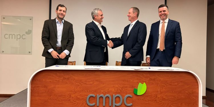 CMPC acuerda venta de activos forestales en el Maule por US$365,5 millones