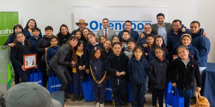 Oriencoop premia el talento literario de estudiantes de Pencahue con el concurso “Cuentos de Mi Tierra”