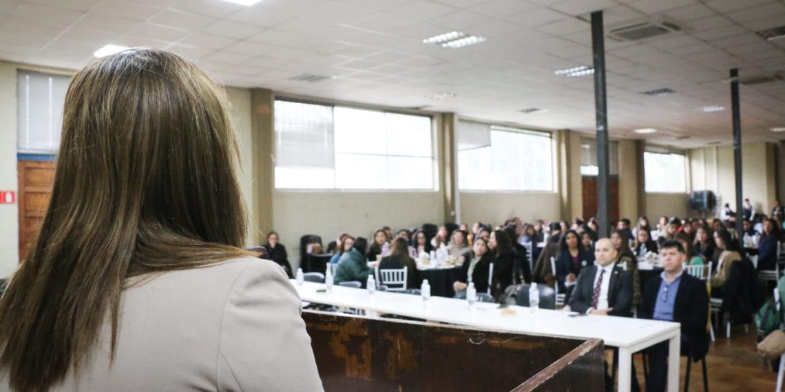 Salud y Educación realizan jornada regional para fortalecer la inclusión de estudiantes con trastorno del espectro autista
