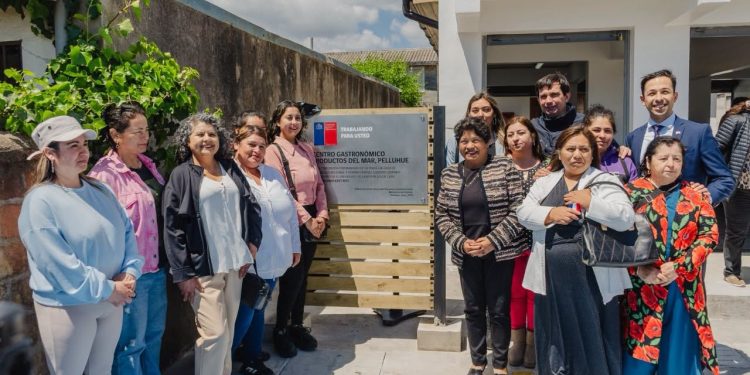 Con inversión Subdere inauguran Centro Gastronómico de Productos del Mar en la comuna de Pelluhue