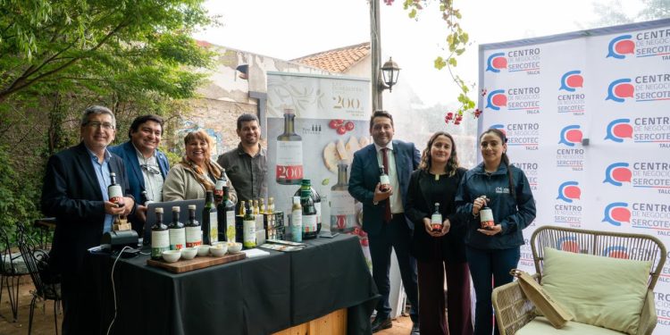 CRDP Maule y Sercotec impulsan articulación público-privada para potenciar el sector olivícola de Pencahue